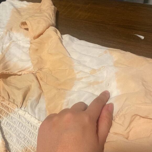 Women’s Surf Gypsy Tie Dye Front Cut Out Bell Sleeve Boho Romper EUC Size Small - Picture 8 of 9